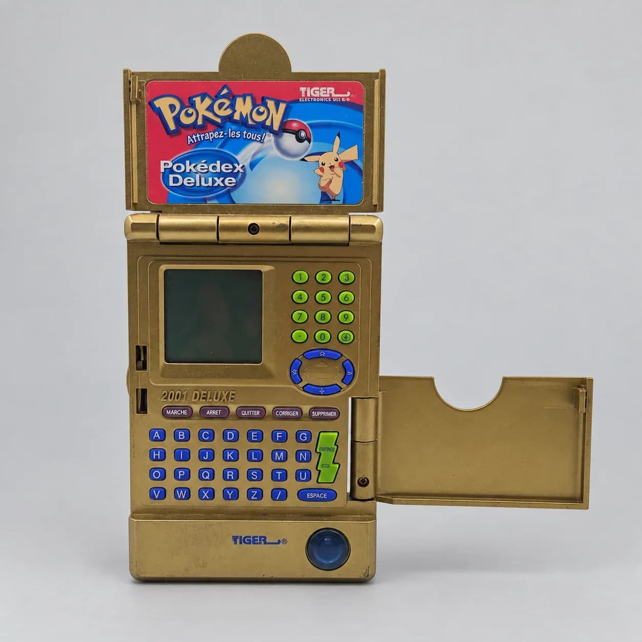 Pokédex Deluxe Pokémon Tiger Electronics (2001) Doré – Version Française – Vintage Collector