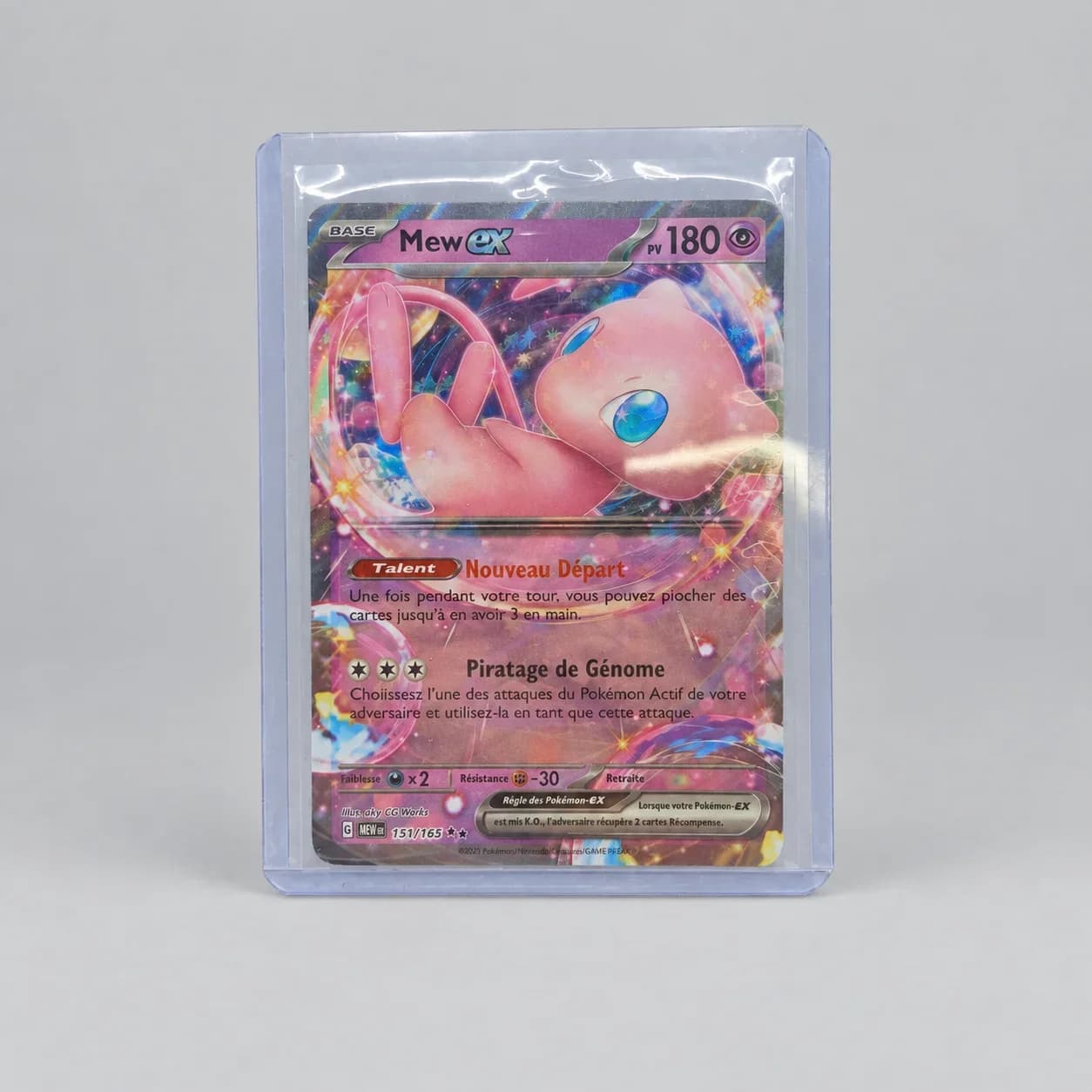 Carte Pokémon Mew ex Double Rare 151/165 – Version Française (Pokémon 151) – NM Sous Toploader